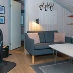 Tranquil Retreat In Mommark - By Traum Viboge