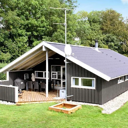 Four-bedroom In Sydals 4 * Viboge