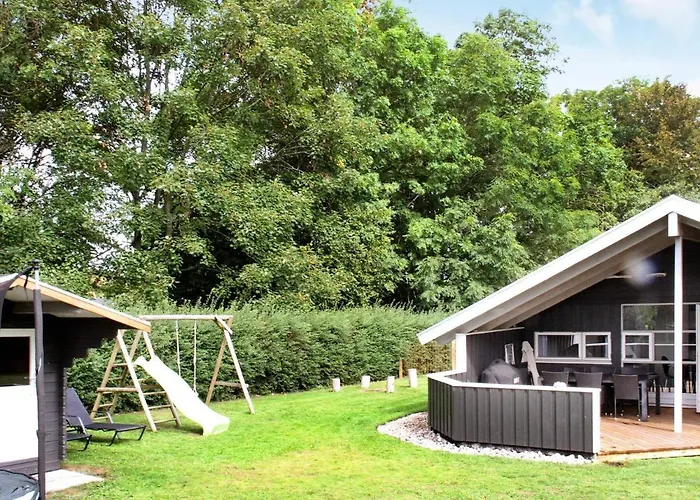 Tranquil Retreat In Mommark - By Traum Viboge