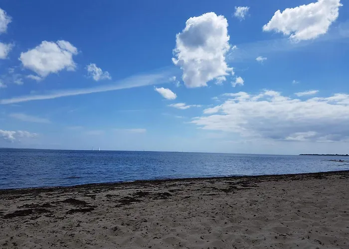 Tranquil Retreat In Mommark - By Traum Сasa de vacaciones Vibøge